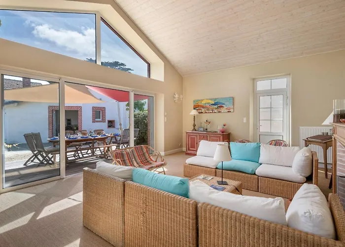 Holiday home Familiale Pour 11 Personnes A 300m De La *